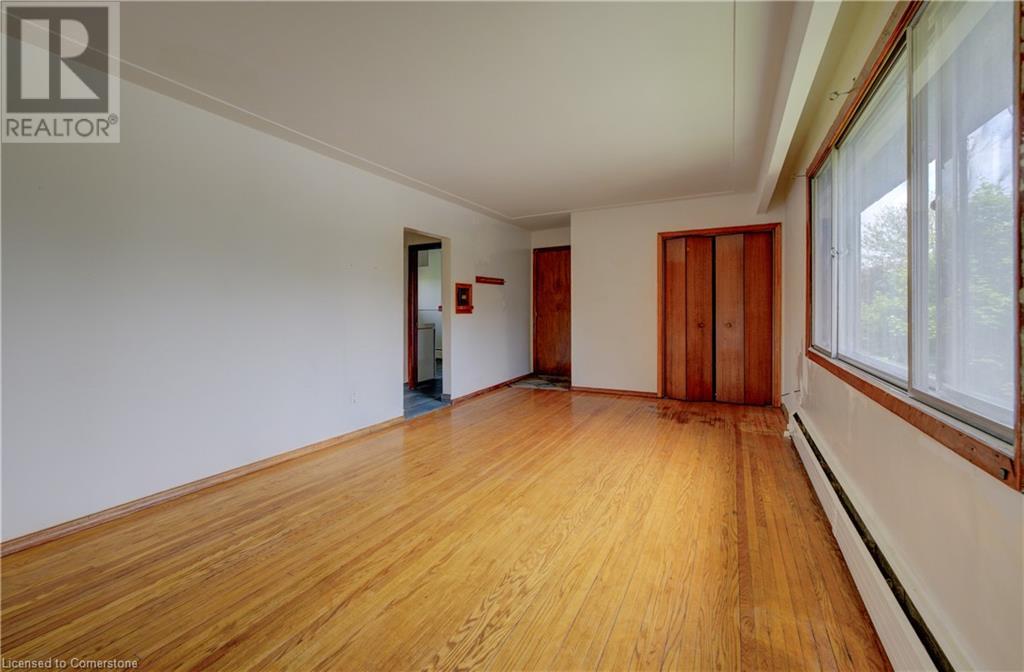 126 Clive Street Unit# 4, Kitchener, Ontario  N2H 3N6 - Photo 3 - 40739587