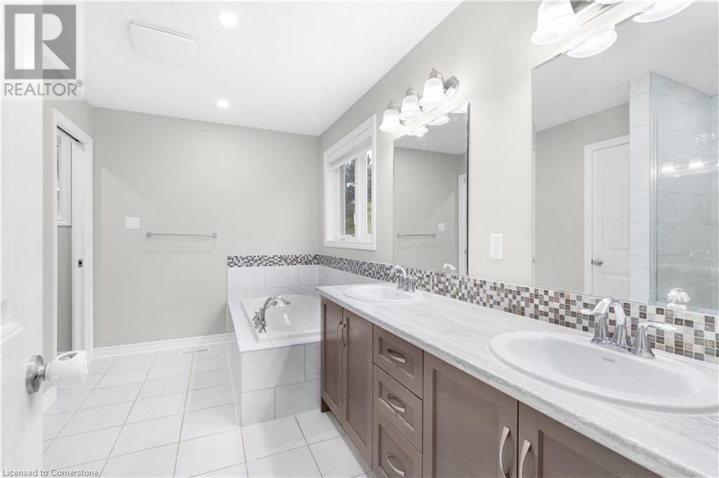 230 Gravel Ridge Trail, Kitchener, Ontario  N2E 0E5 - Photo 16 - 40739174