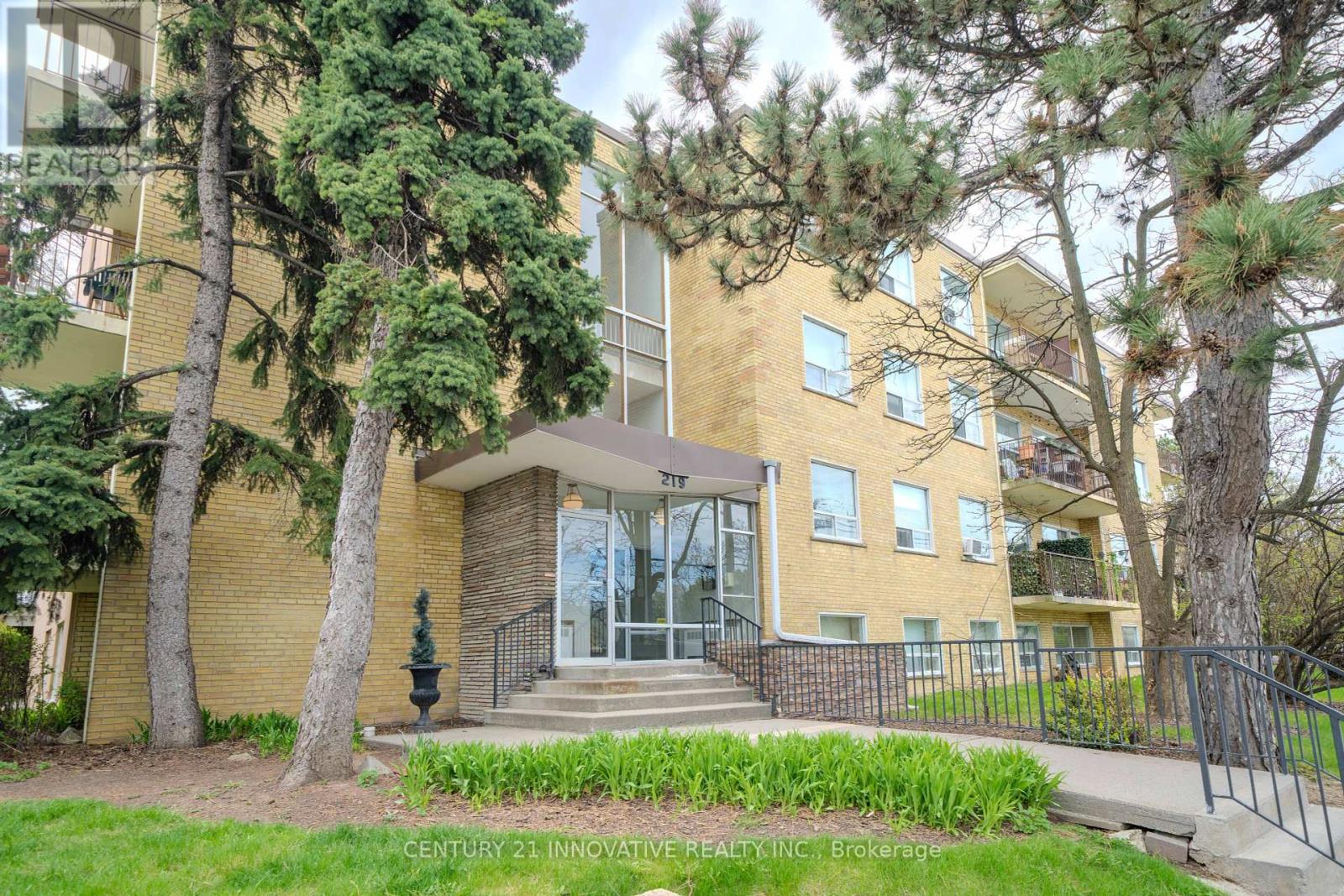 101 - 219 Wilson Avenue, Toronto, Ontario  M5M 3B2 - Photo 41 - C12125094