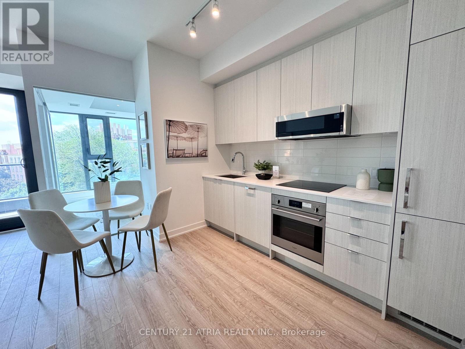 612 - 250 Lawrence Avenue W, Toronto, Ontario  M5M 1B1 - Photo 7 - C12102103