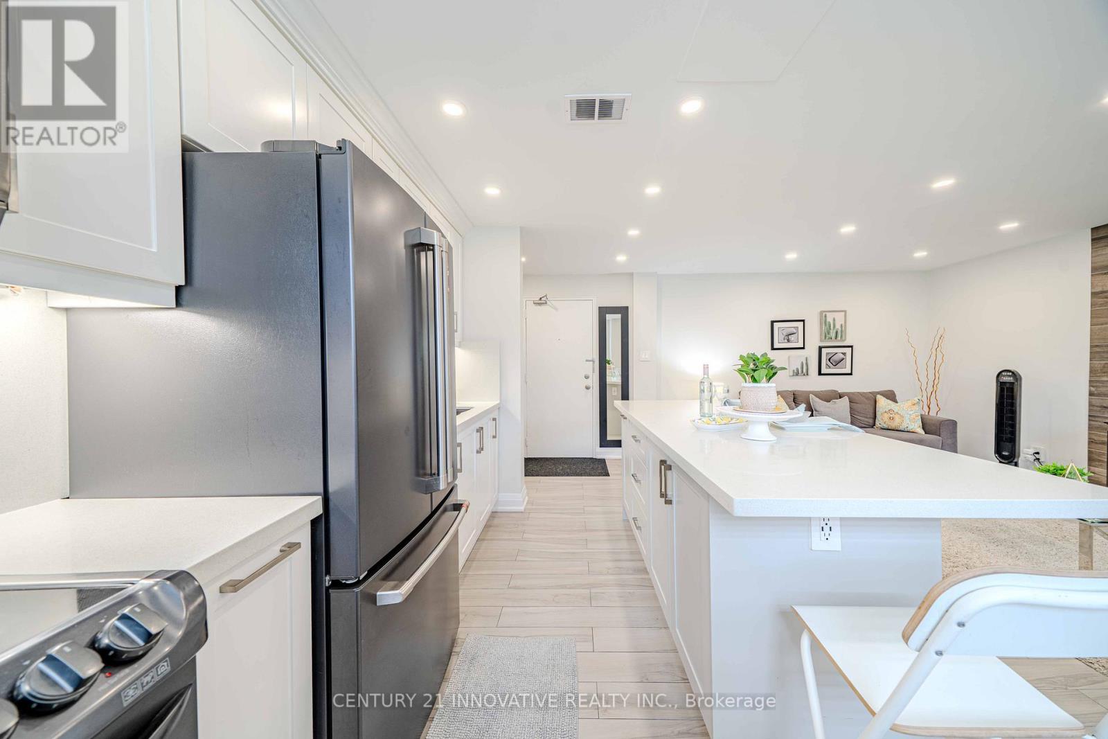 101 - 219 Wilson Avenue, Toronto, Ontario  M5M 3B2 - Photo 13 - C12125094