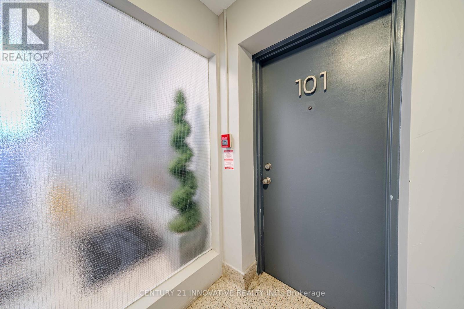 101 - 219 Wilson Avenue, Toronto, Ontario  M5M 3B2 - Photo 48 - C12125094
