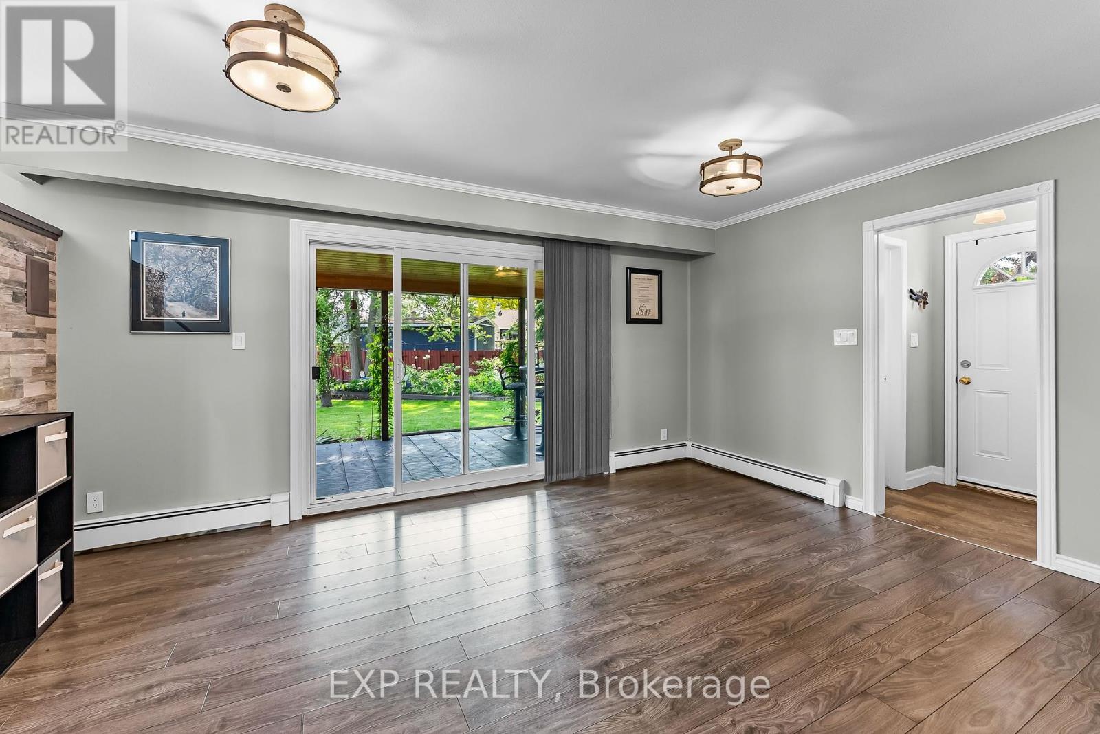 19 Oak Court, Welland (Prince Charles), Ontario  L3C 4V1 - Photo 20 - X12209800