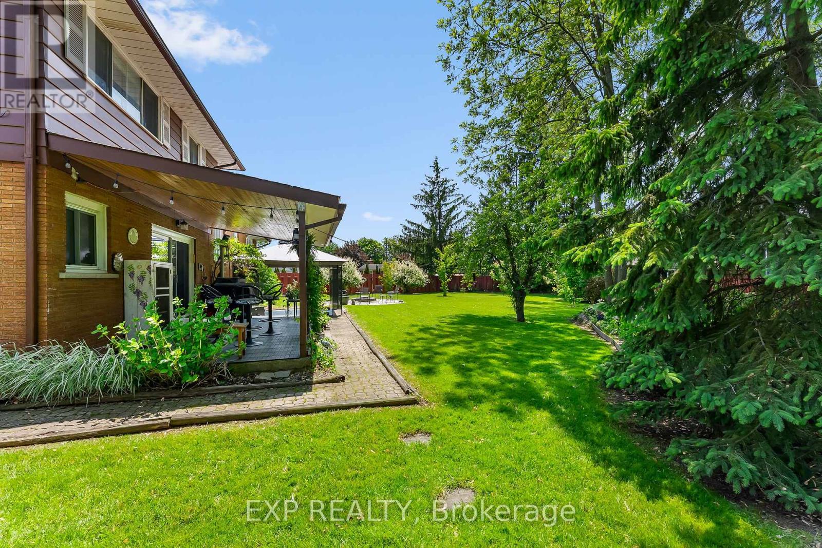 19 Oak Court, Welland (Prince Charles), Ontario  L3C 4V1 - Photo 36 - X12209800