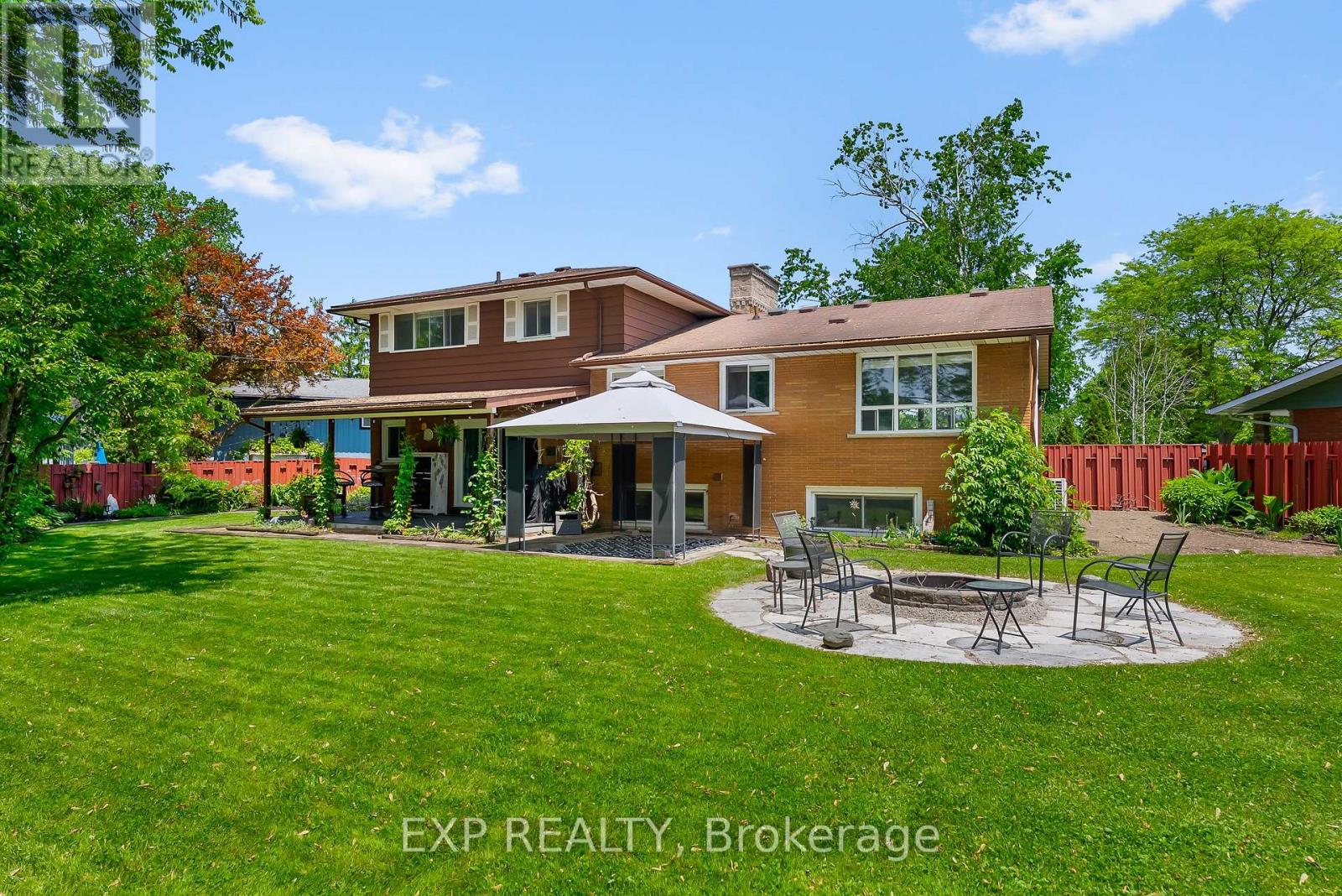 19 Oak Court, Welland (Prince Charles), Ontario  L3C 4V1 - Photo 39 - X12209800