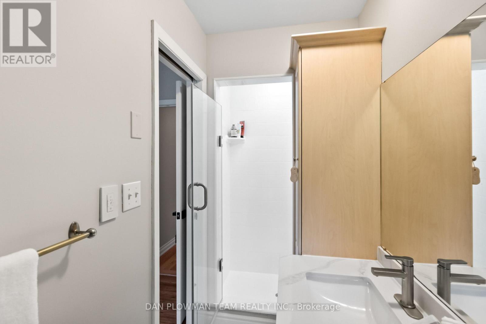128 Marica Avenue, Oshawa, Ontario  L1G 3G8 - Photo 21 - E12207710