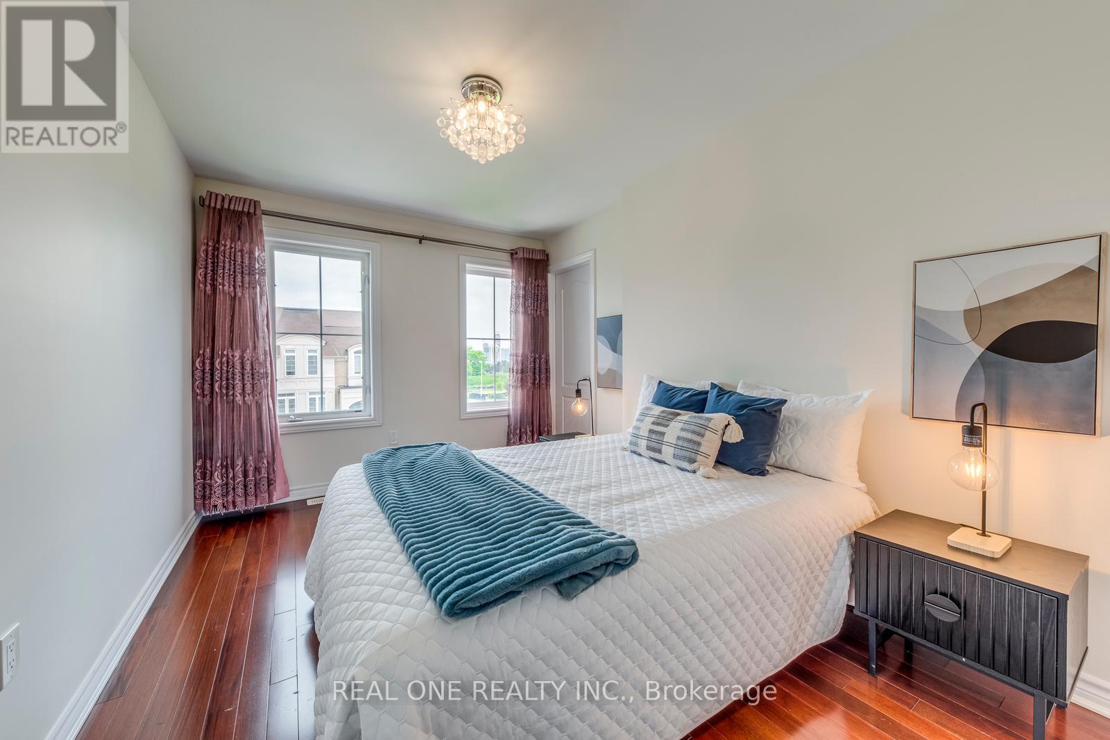 115 Preston Meadow Avenue, Mississauga, Ontario  L4Z 0C3 - Photo 39 - W12208865
