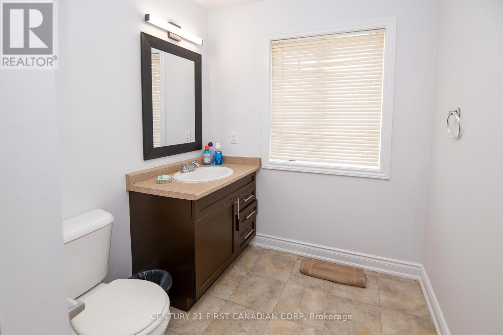 1728 Beaverbrook Avenue, London North, Ontario  N6H 0E4 - Photo 31 - X12208070