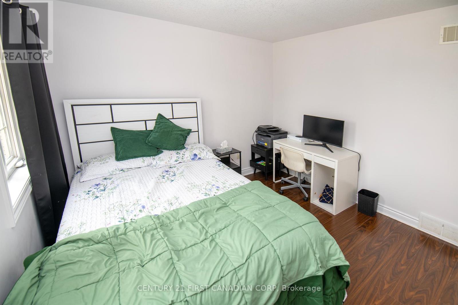 1728 Beaverbrook Avenue, London North, Ontario  N6H 0E4 - Photo 36 - X12208070