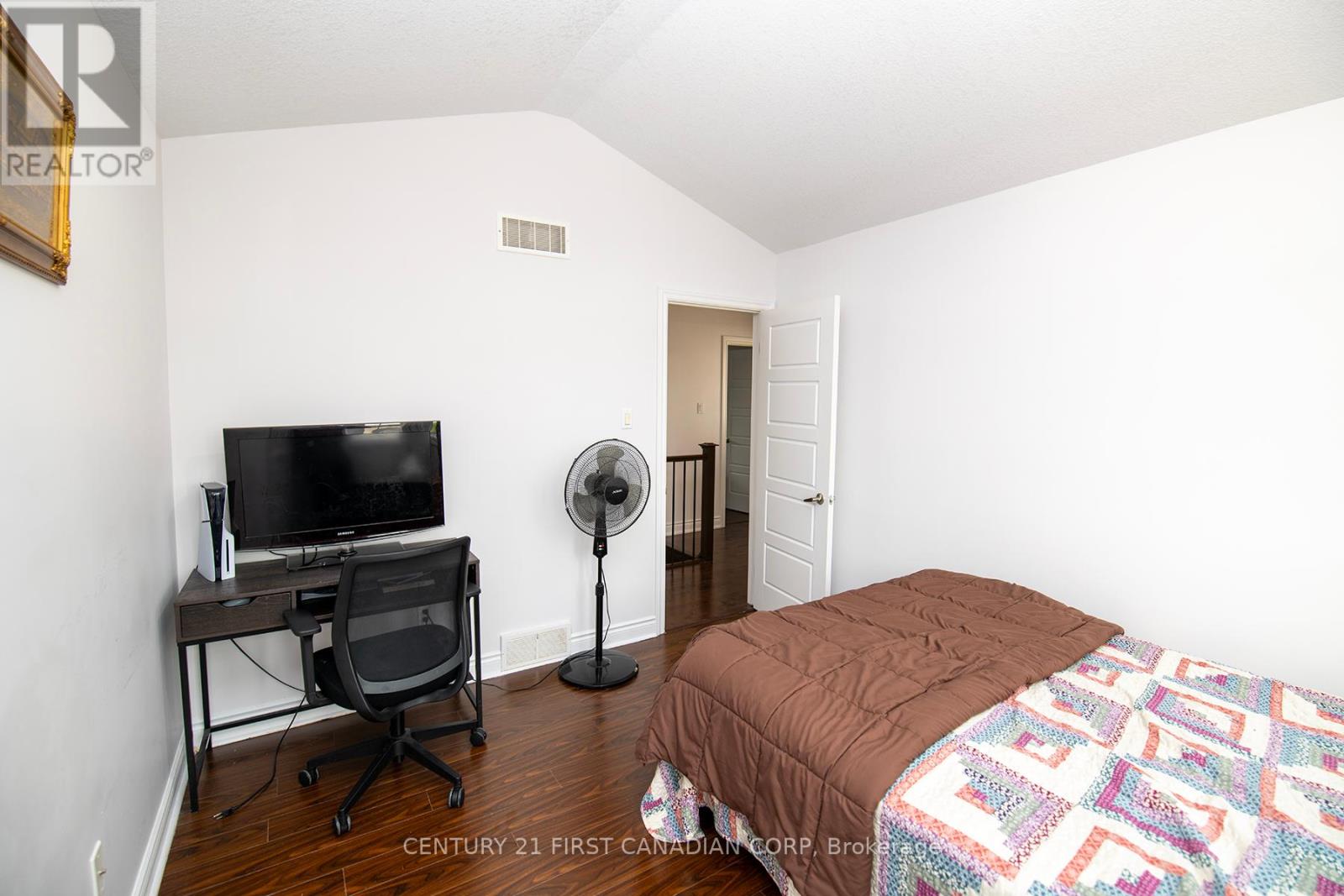 1728 Beaverbrook Avenue, London North, Ontario  N6H 0E4 - Photo 34 - X12208070