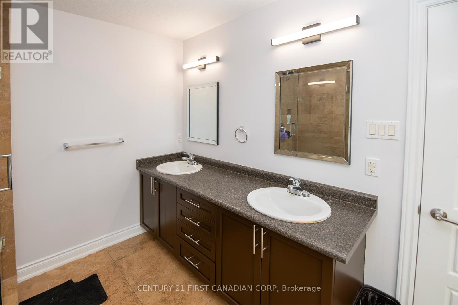 1728 Beaverbrook Avenue, London North, Ontario  N6H 0E4 - Photo 43 - X12208070