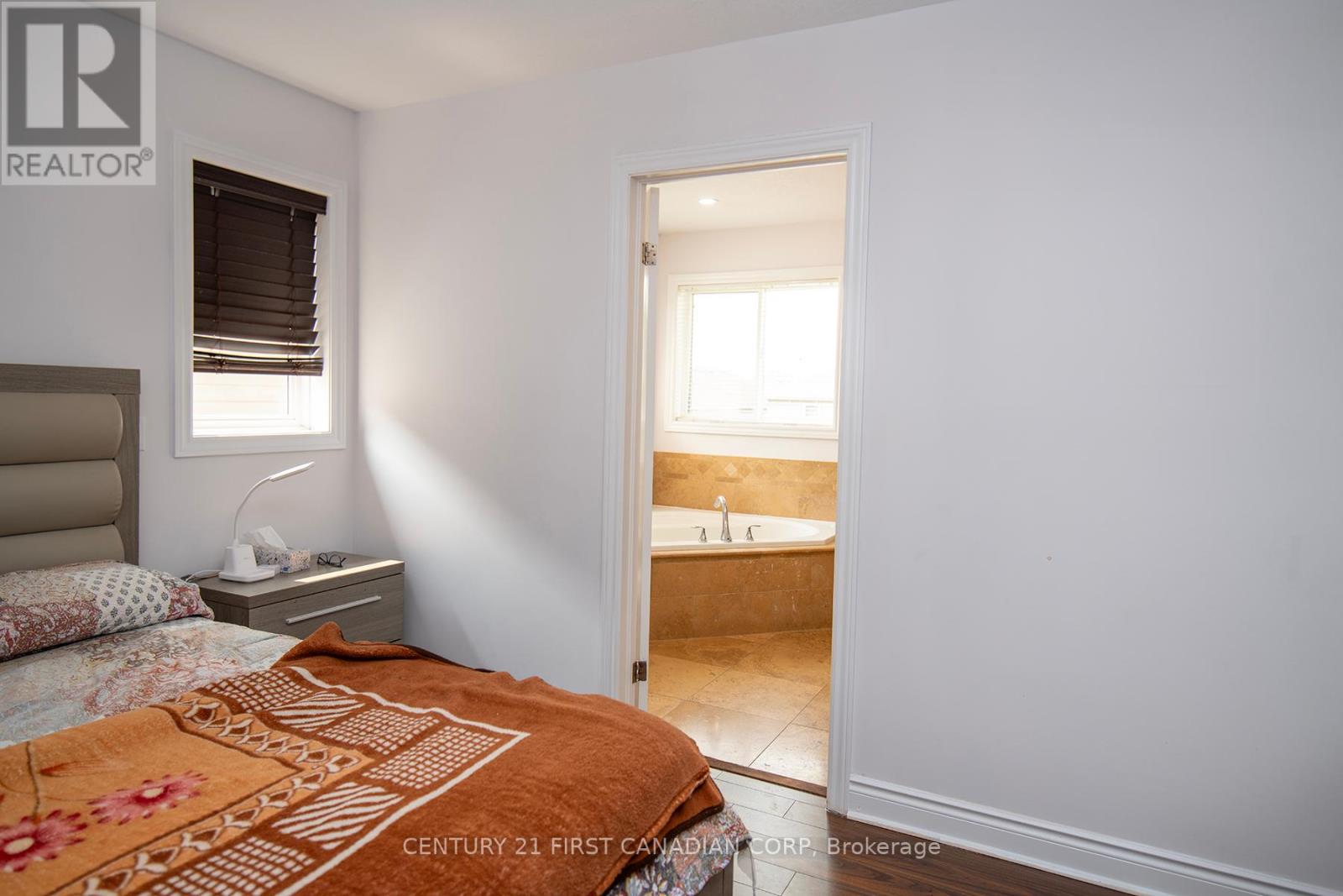 1728 Beaverbrook Avenue, London North, Ontario  N6H 0E4 - Photo 40 - X12208070