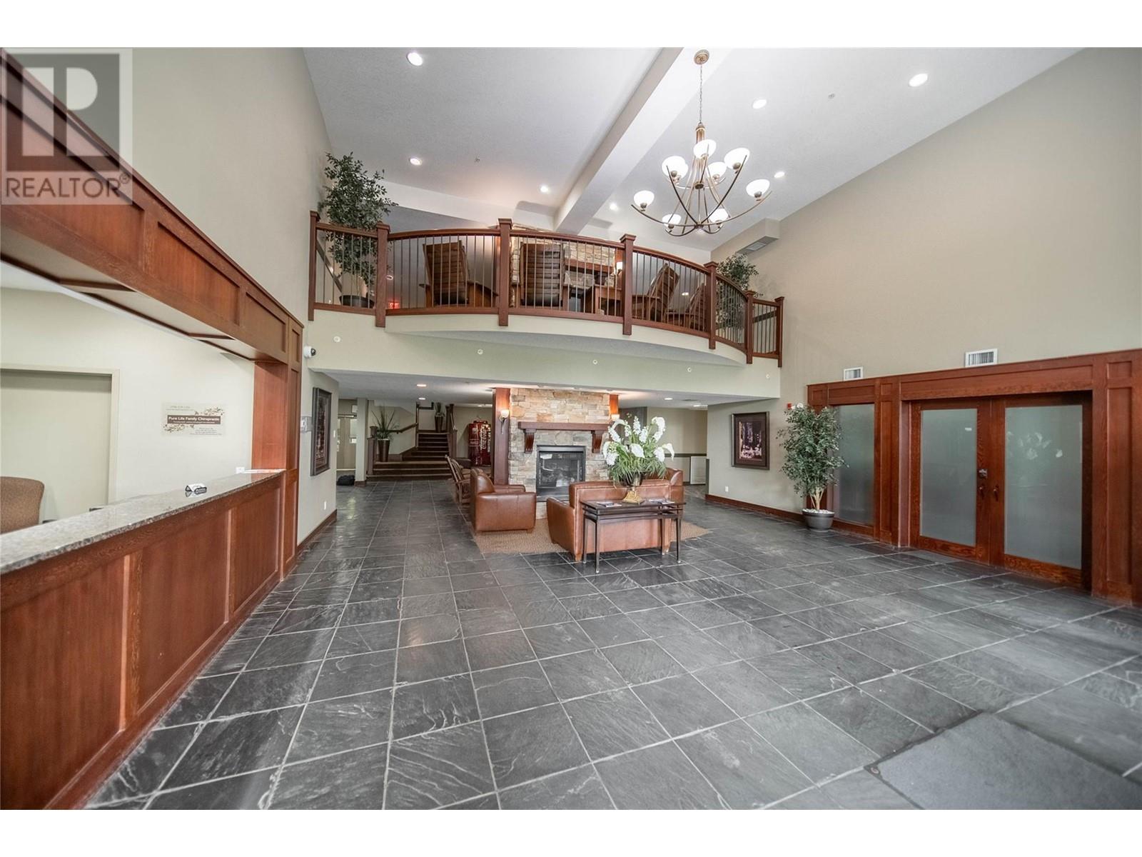 1500 Mcdonald Avenue Unit# 221, Fernie, British Columbia  V0B 1M0 - Photo 4 - 10350529
