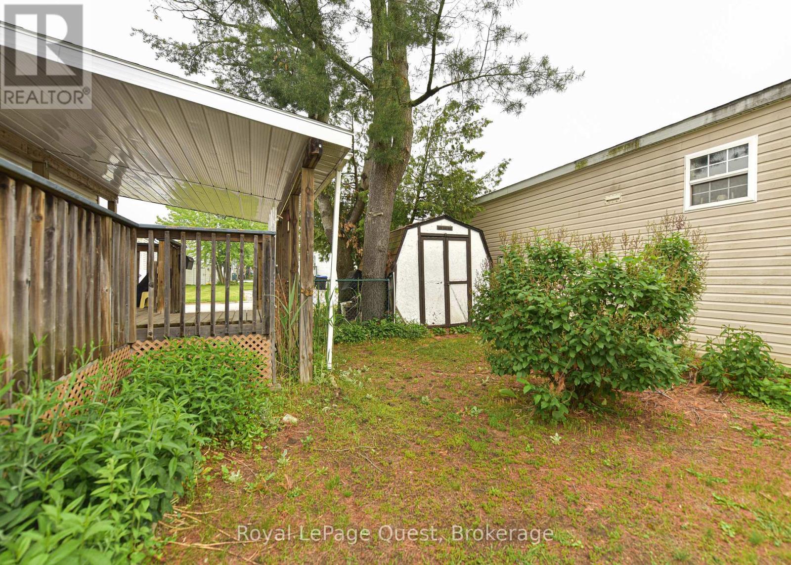 4106 Elaine Street, Severn, Ontario  L3V 6H4 - Photo 6 - S12209843