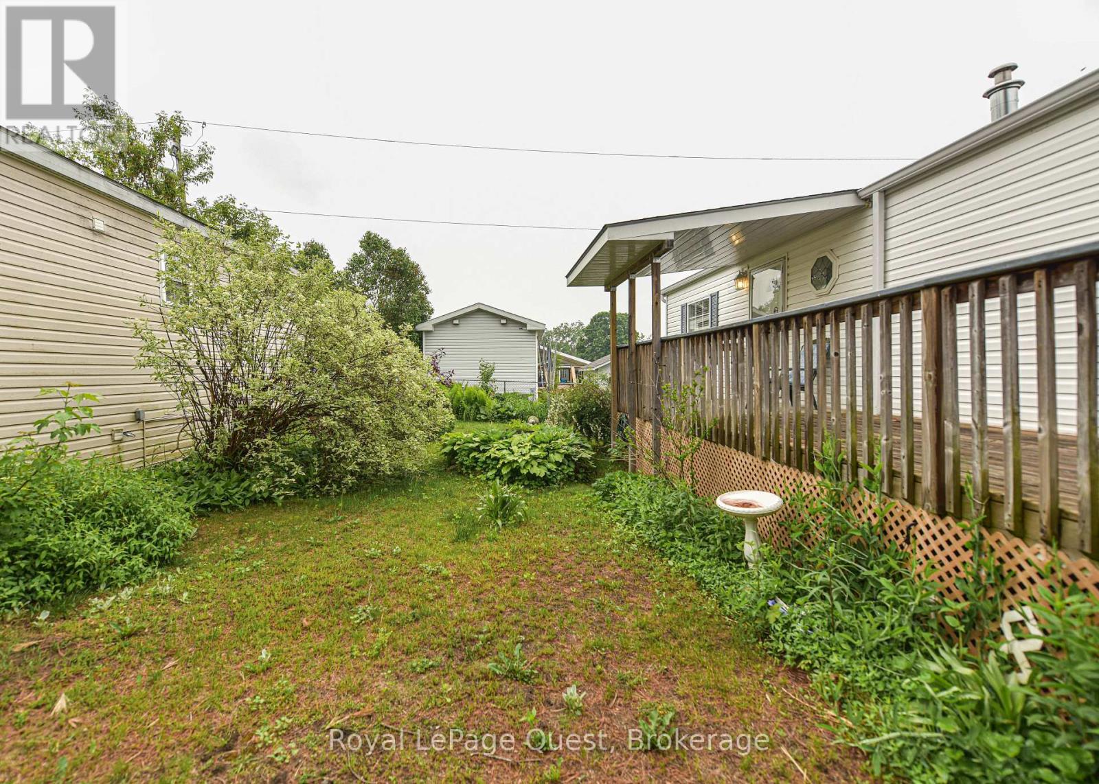 4106 Elaine Street, Severn, Ontario  L3V 6H4 - Photo 7 - S12209843