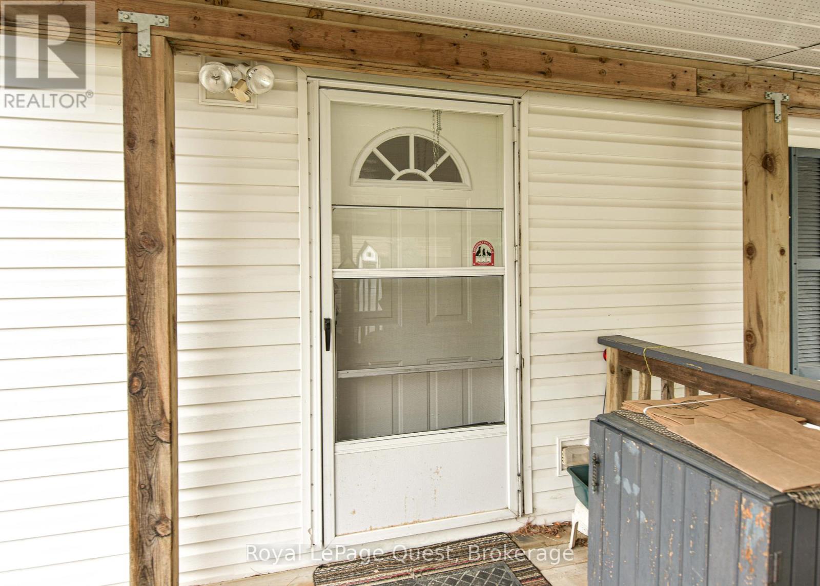 4106 Elaine Street, Severn, Ontario  L3V 6H4 - Photo 8 - S12209843