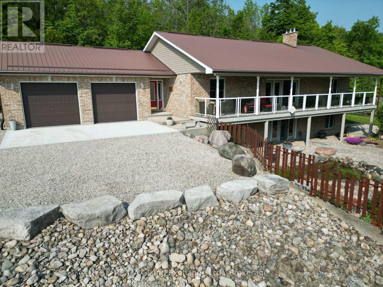 390 Paradise Lake Street, Huron-Kinloss, Ontario  N0G 2H0 - Photo 2 - X12209695