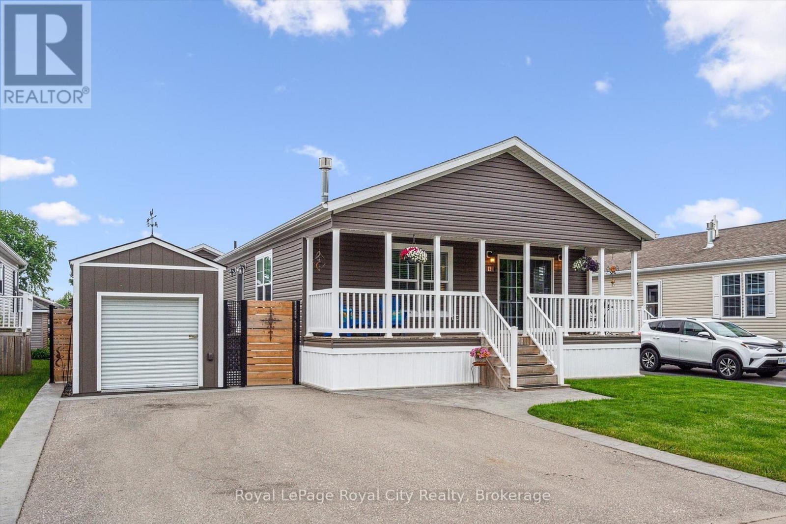 13 Basswood Road Pvt Road, Puslinch, Ontario  N0B 2J0 - Photo 2 - X12209770