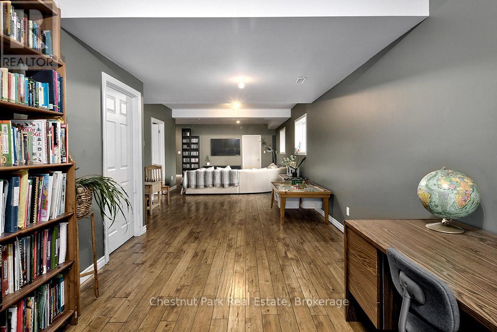 596481 Concession 10, Chatsworth, Ontario  N0H 1R0 - Photo 40 - X12209793