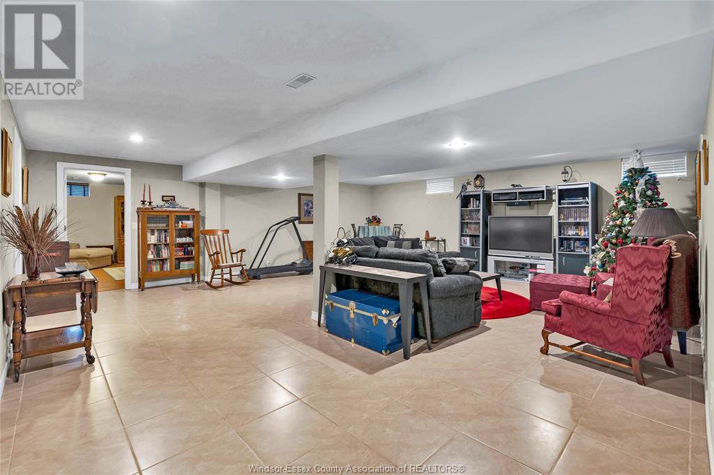 1594 Whitewood Drive, Lakeshore, Ontario  N0R 1A0 - Photo 25 - 25014632