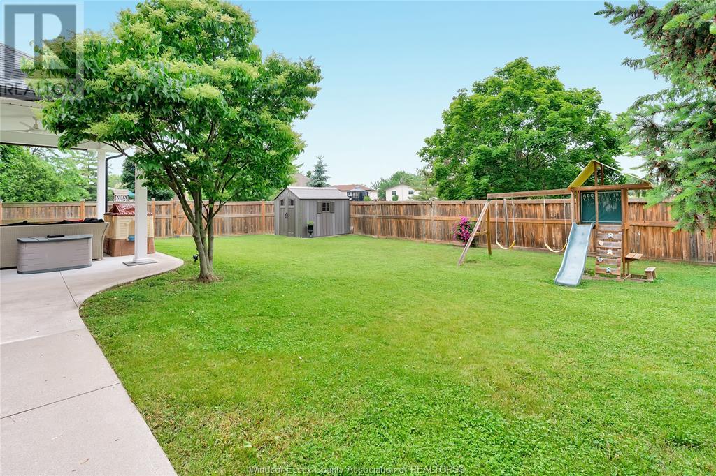 1594 Whitewood Drive, Lakeshore, Ontario  N0R 1A0 - Photo 38 - 25014632