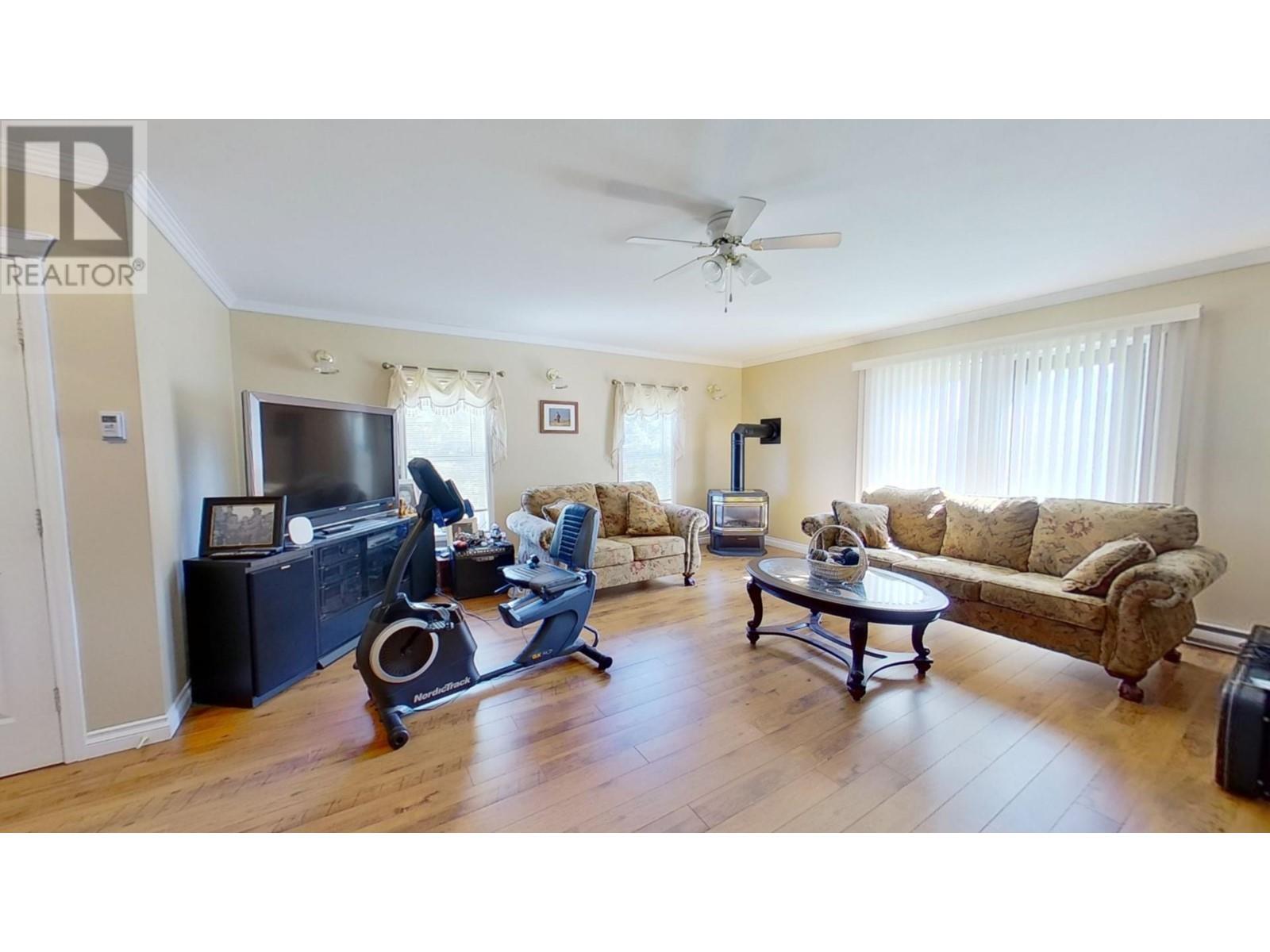 10874 261 Road, Fort St. John, British Columbia  V1J 4J2 - Photo 2 - R3013146