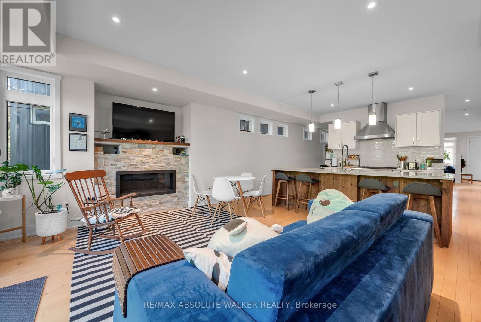 285 Kirchoffer Avenue, Ottawa, Ontario  K2A 1Y1 - Photo 18 - X12209801