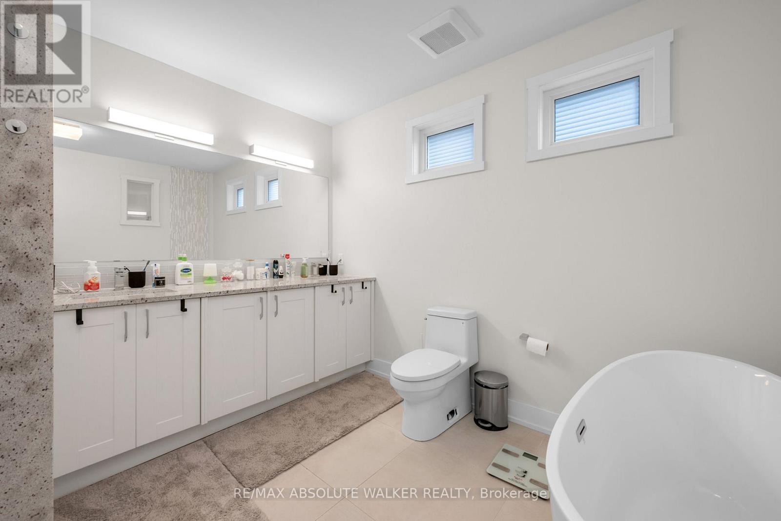 285 Kirchoffer Avenue, Ottawa, Ontario  K2A 1Y1 - Photo 24 - X12209801
