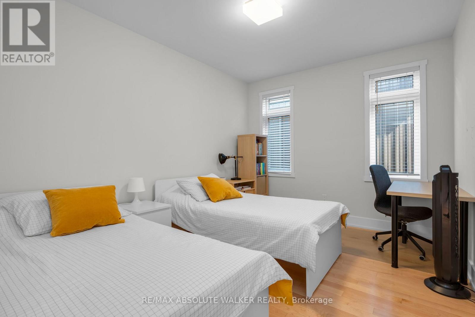 285 Kirchoffer Avenue, Ottawa, Ontario  K2A 1Y1 - Photo 28 - X12209801