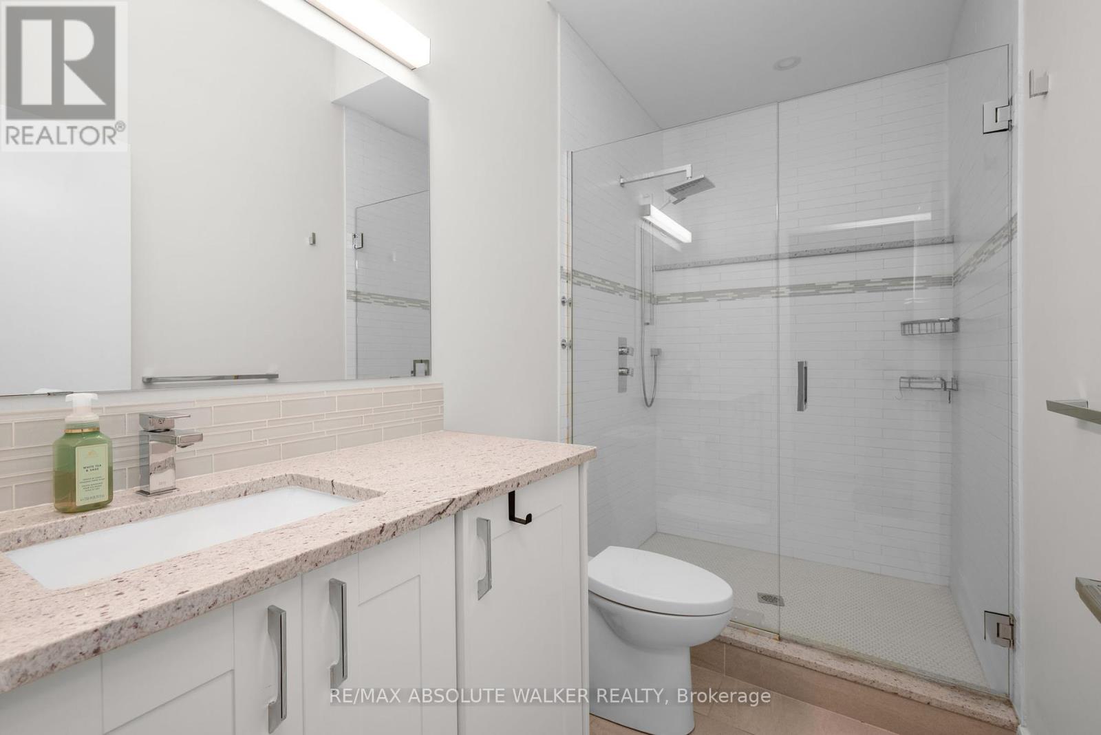 285 Kirchoffer Avenue, Ottawa, Ontario  K2A 1Y1 - Photo 39 - X12209801