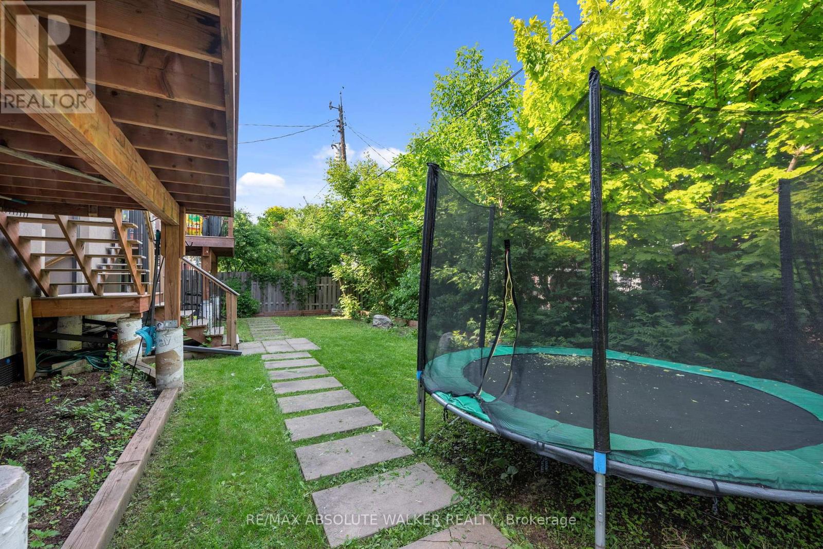 285 Kirchoffer Avenue, Ottawa, Ontario  K2A 1Y1 - Photo 43 - X12209801