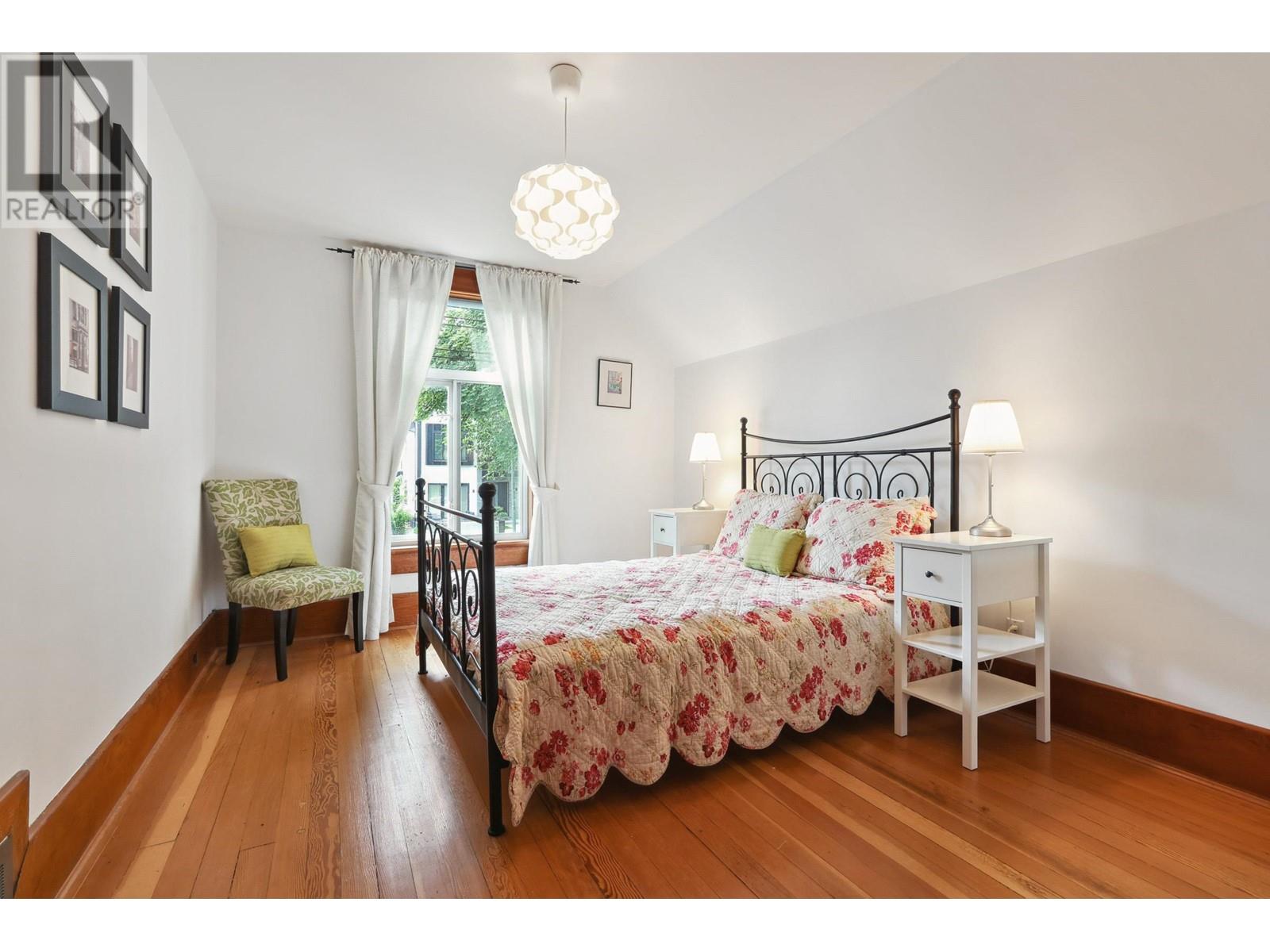 937 E 10th Avenue, Vancouver, British Columbia  V5T 2B3 - Photo 11 - R3013356