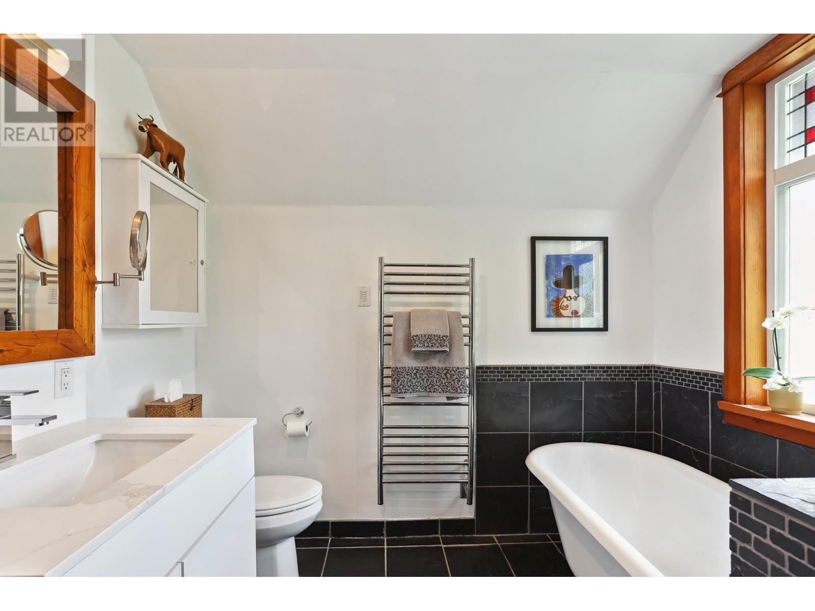 937 E 10th Avenue, Vancouver, British Columbia  V5T 2B3 - Photo 7 - R3013356