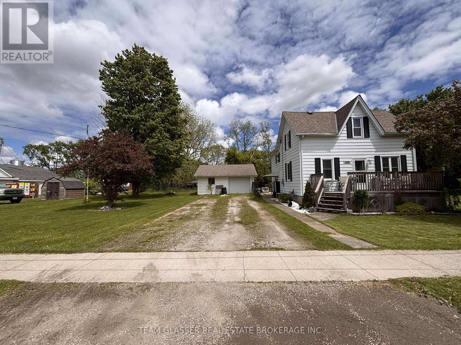 3240 Nauvoo Road, Brooke-Alvinston (Brooke Alvinston), Ontario  N0N 1A0 - Photo 36 - X12209671