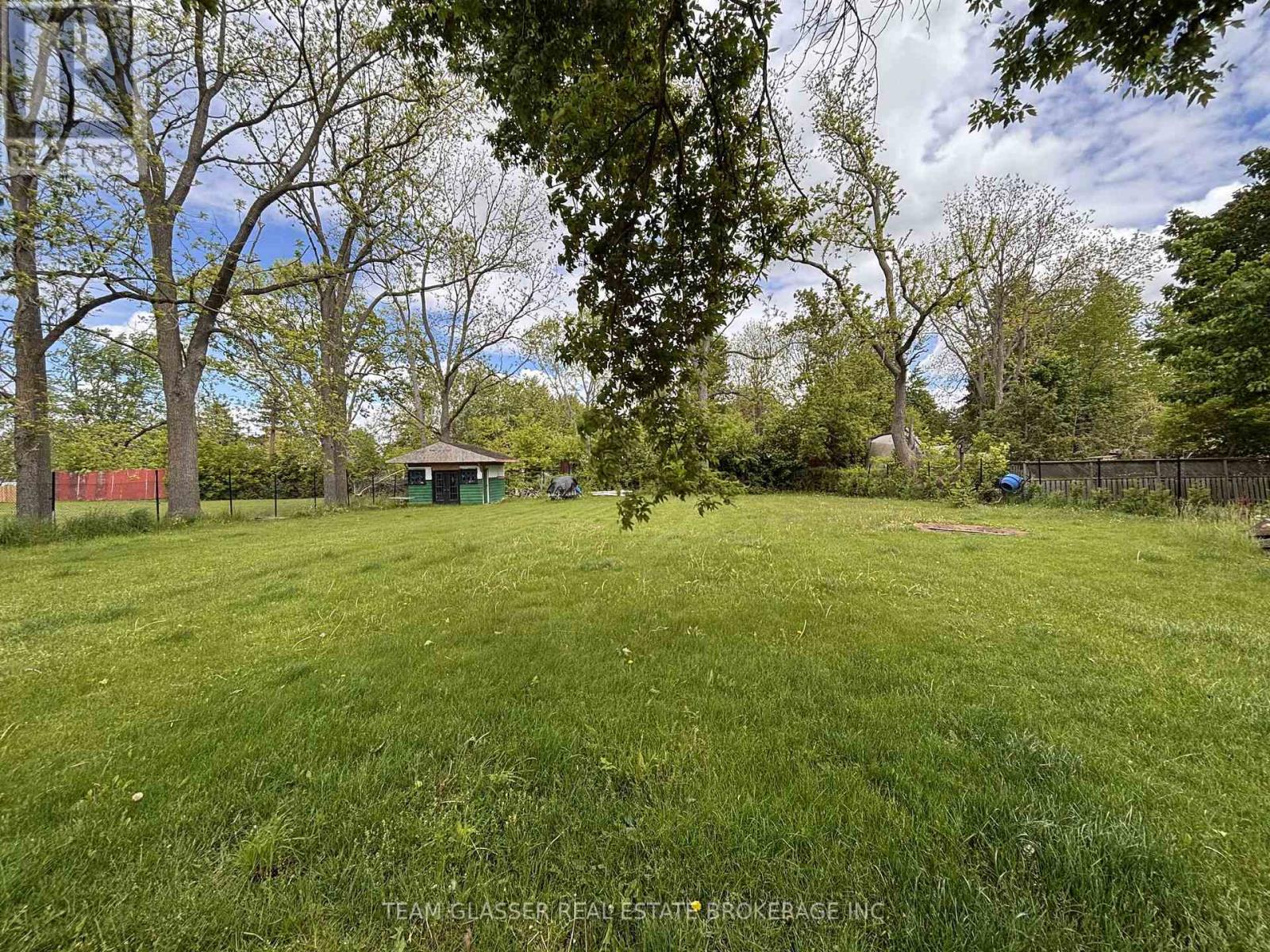 3240 Nauvoo Road, Brooke-Alvinston (Brooke Alvinston), Ontario  N0N 1A0 - Photo 4 - X12209671
