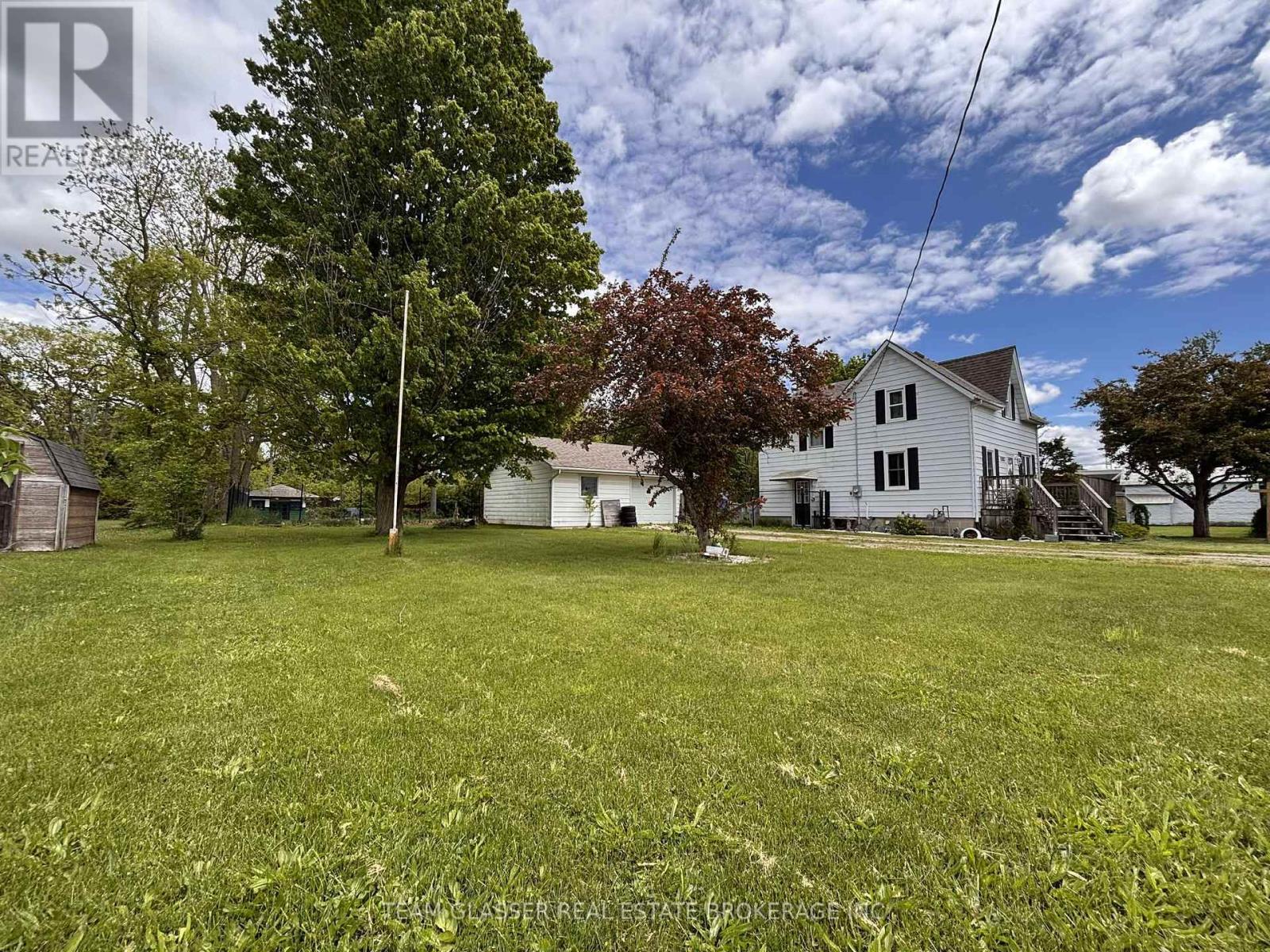 3240 Nauvoo Road, Brooke-Alvinston (Brooke Alvinston), Ontario  N0N 1A0 - Photo 6 - X12209671