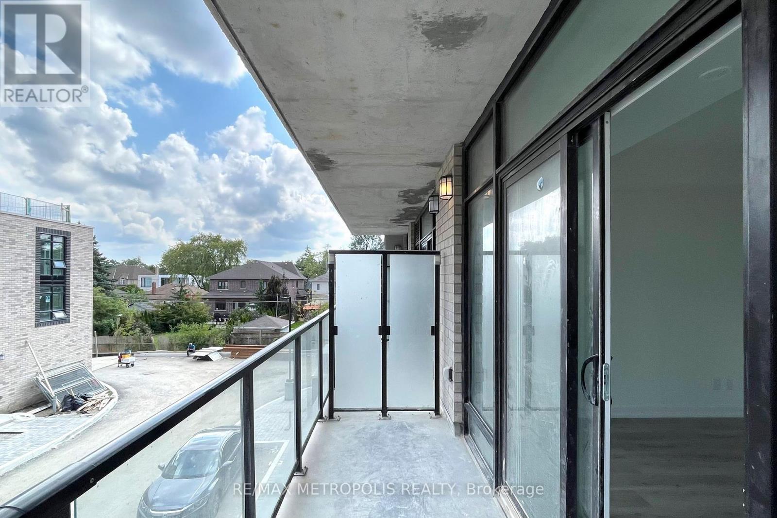 42 - 871 Sheppard Avenue W, Toronto, Ontario  M3H 0E8 - Photo 18 - C12209558