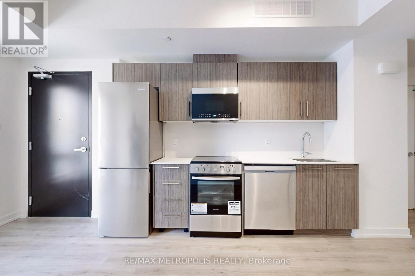 42 - 871 Sheppard Avenue W, Toronto, Ontario  M3H 0E8 - Photo 5 - C12209558