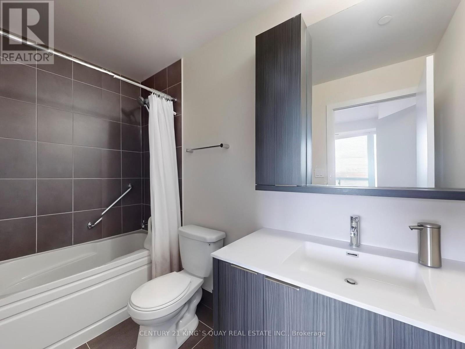 706 - 99 The Donway W, Toronto (Banbury-Don Mills), Ontario  M3C 0N8 - Photo 15 - C12209560