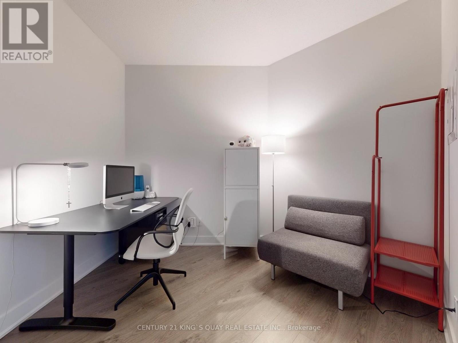 706 - 99 The Donway W, Toronto (Banbury-Don Mills), Ontario  M3C 0N8 - Photo 16 - C12209560