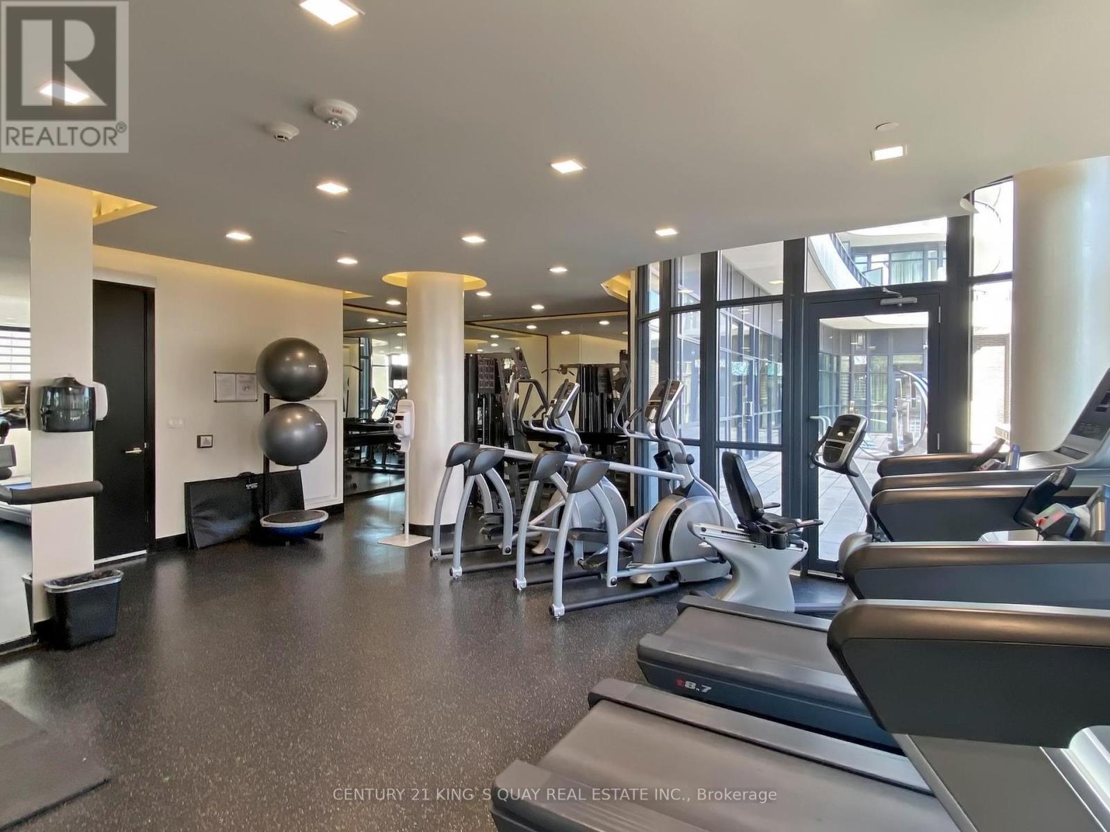 706 - 99 The Donway W, Toronto (Banbury-Don Mills), Ontario  M3C 0N8 - Photo 25 - C12209560