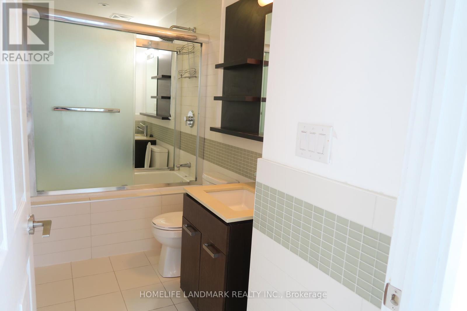 3209 - 295 Adelaide Street W, Toronto (Waterfront Communities), Ontario  M5V 0L4 - Photo 12 - C12209570