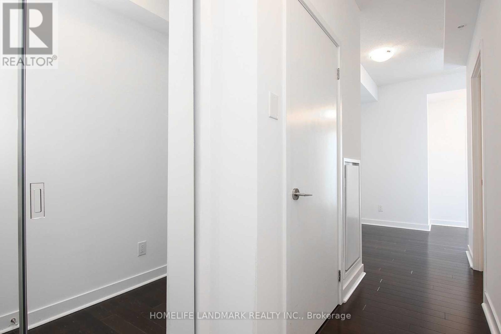 3209 - 295 Adelaide Street W, Toronto (Waterfront Communities), Ontario  M5V 0L4 - Photo 15 - C12209570