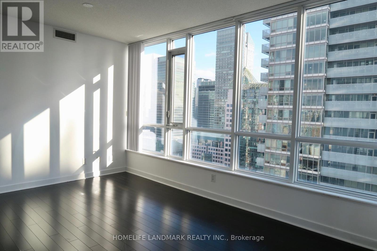 3209 - 295 Adelaide Street W, Toronto (Waterfront Communities), Ontario  M5V 0L4 - Photo 2 - C12209570
