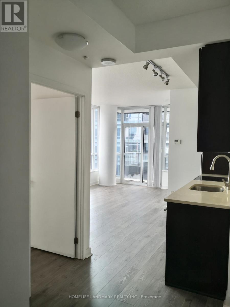 3209 - 295 Adelaide Street W, Toronto (Waterfront Communities), Ontario  M5V 0L4 - Photo 5 - C12209570