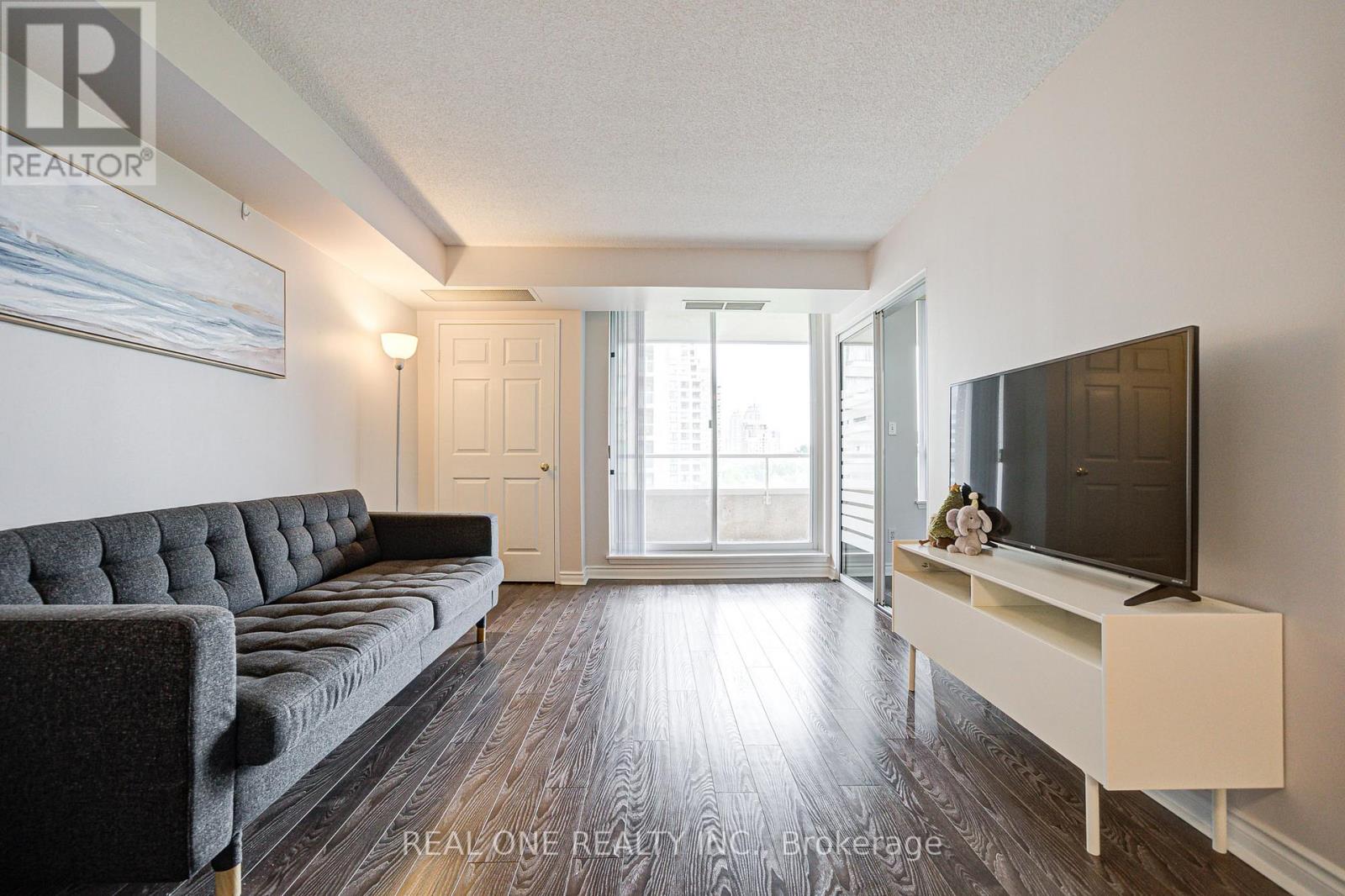 901 - 35 Empress Avenue, Toronto (Willowdale East), Ontario  M2N 6T3 - Photo 14 - C12209585