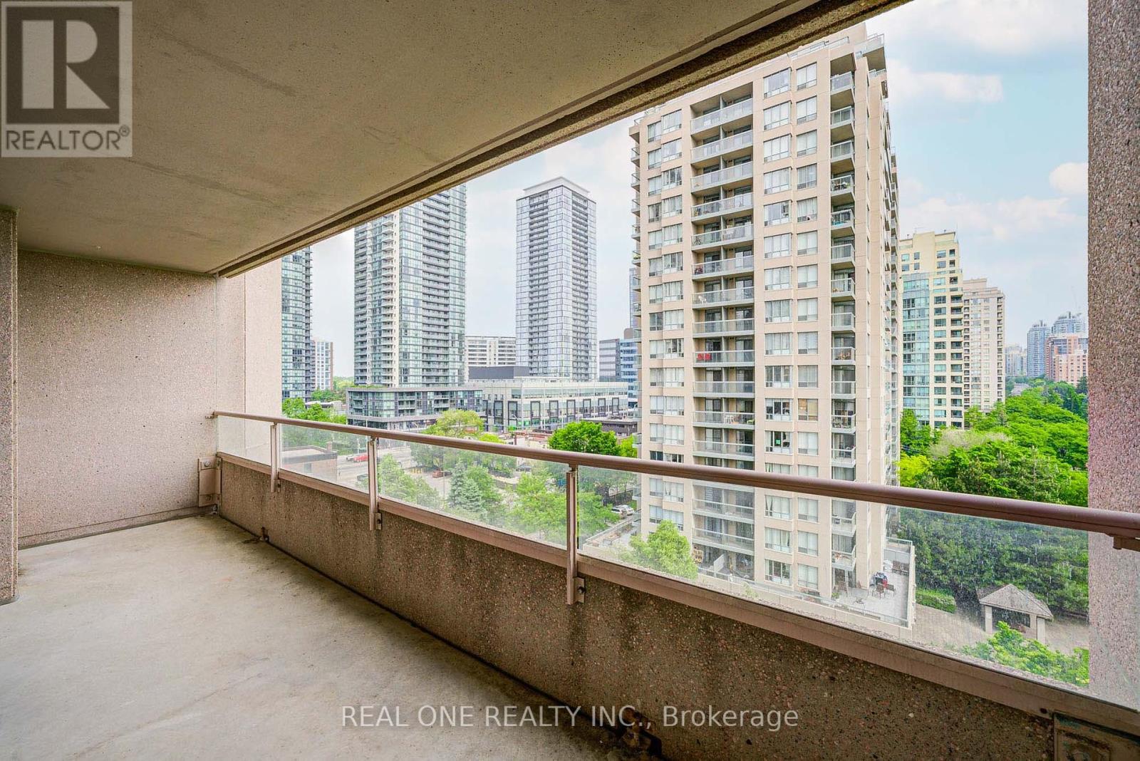 901 - 35 Empress Avenue, Toronto (Willowdale East), Ontario  M2N 6T3 - Photo 32 - C12209585