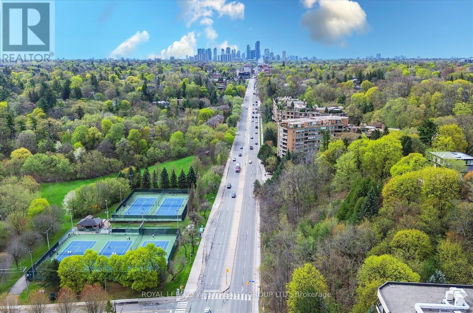 909 - 3900 Yonge Street, Toronto (Bedford Park-Nortown), Ontario  M4N 3N6 - Photo 32 - C12209590