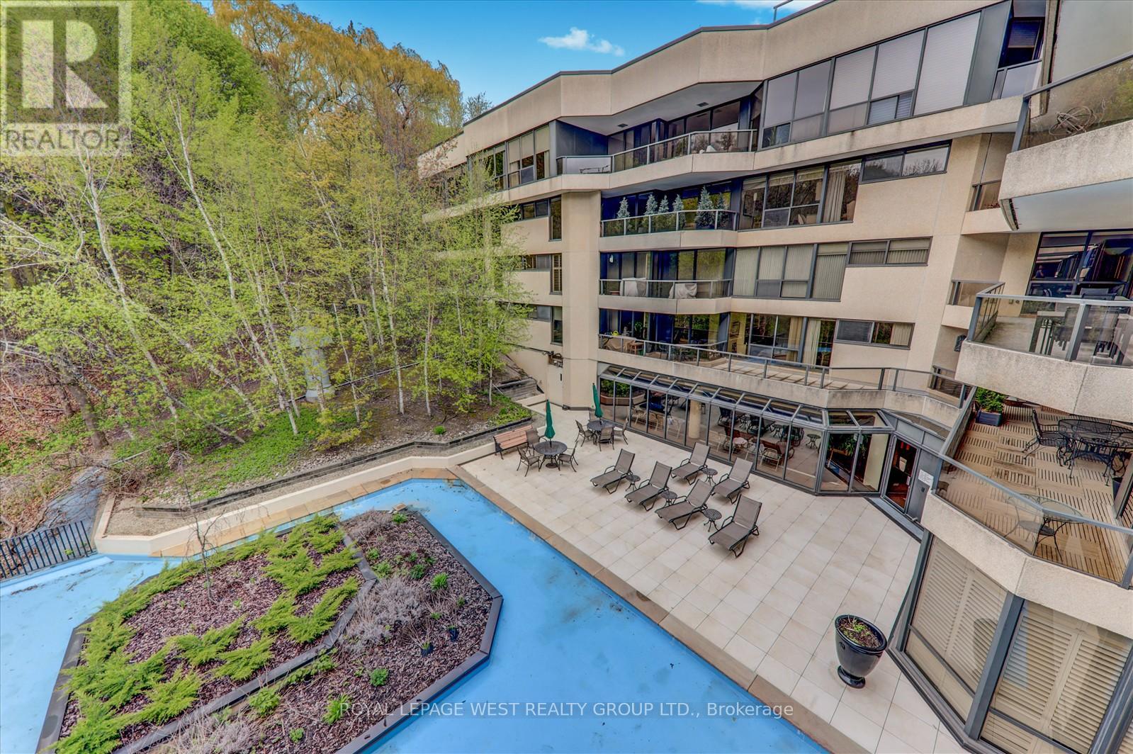 909 - 3900 Yonge Street, Toronto (Bedford Park-Nortown), Ontario  M4N 3N6 - Photo 33 - C12209590