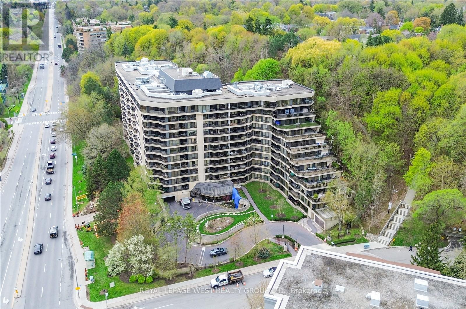 909 - 3900 Yonge Street, Toronto (Bedford Park-Nortown), Ontario  M4N 3N6 - Photo 36 - C12209590